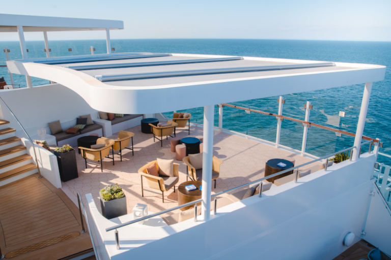 cel by sunset bar 11