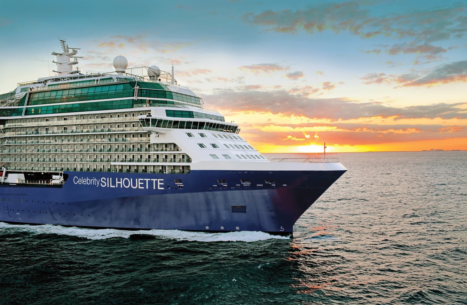 cel si blue hull exterior 1 hr scaled 1.jpg