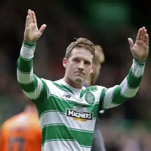 2 kriss commons sq large