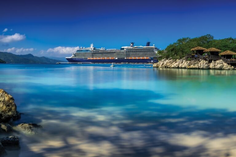 cel si blue hull labadee3;2