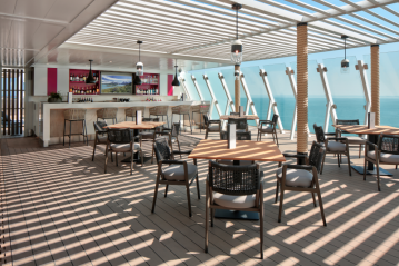 cel by retreat sundeck bar
