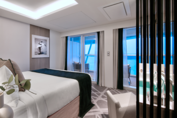 cel by royal suite bedroom
